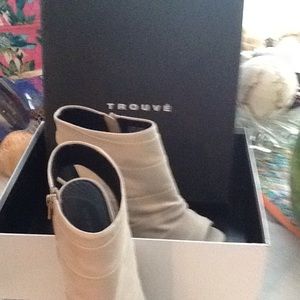 Meet your Posher, Linda